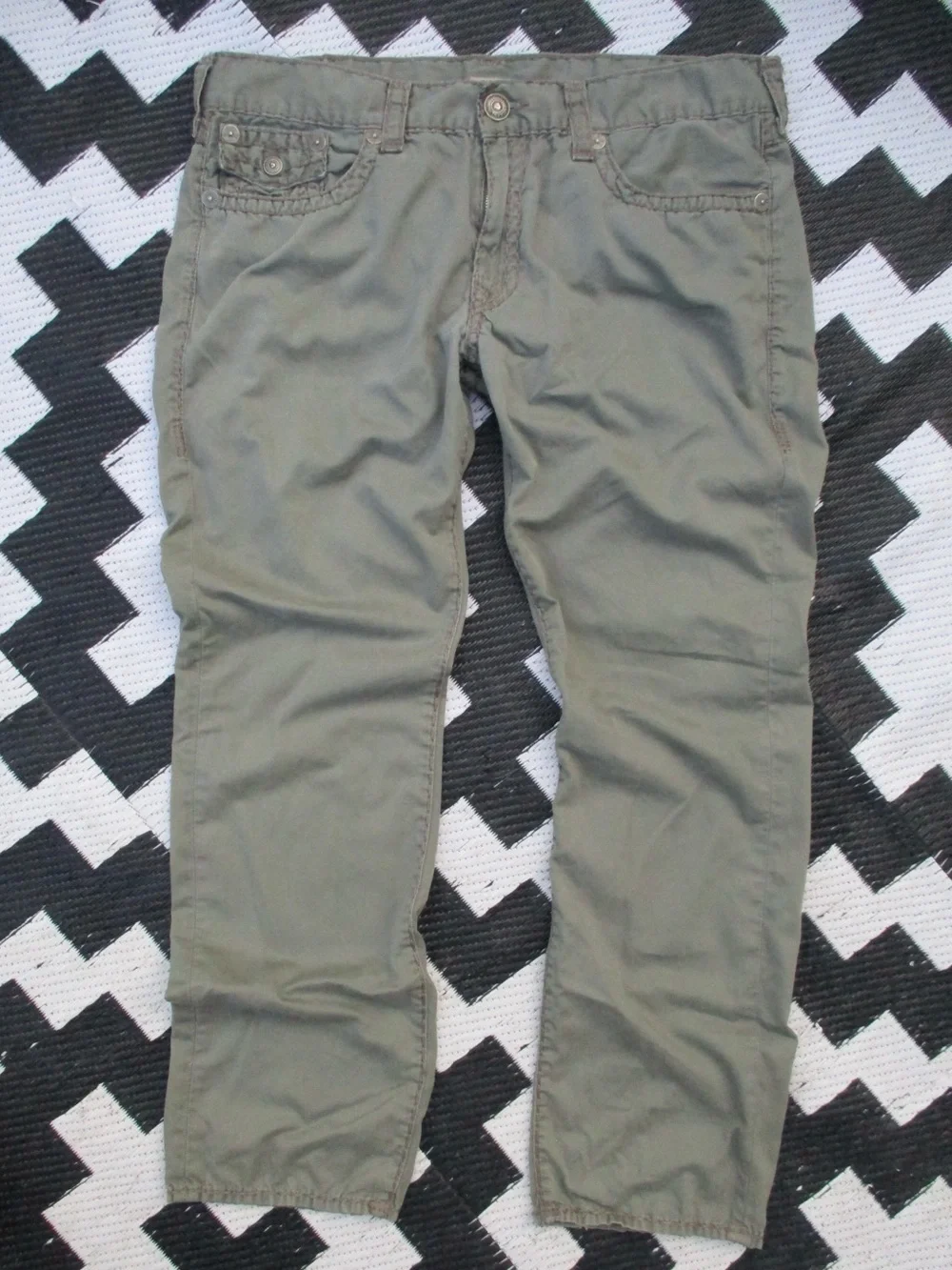 True Religion Ricky Relaxed Straight Olive Green Jeans